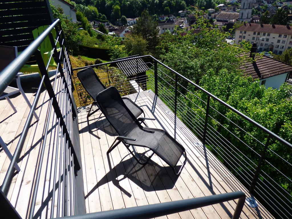 ボーム・レ・ダム La Colline Aux Yeux Doubs Bed & Breakfast エクステリア 写真